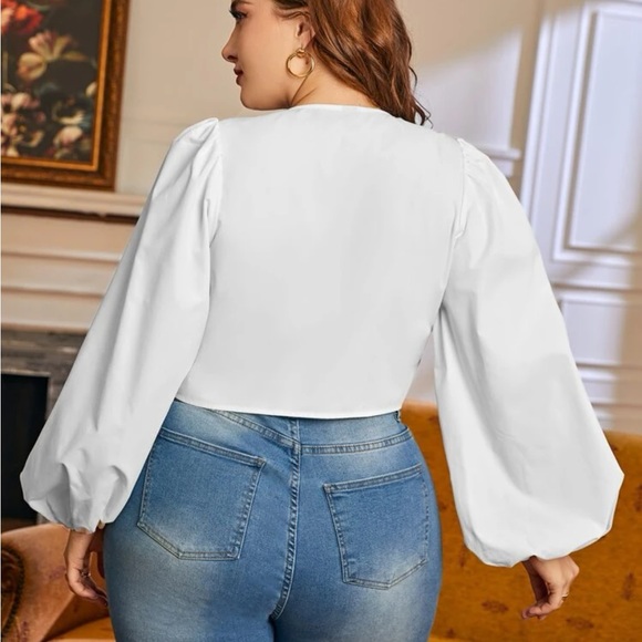 🌵3 for $12🌵 Sexy tie top - Picture 4 of 8